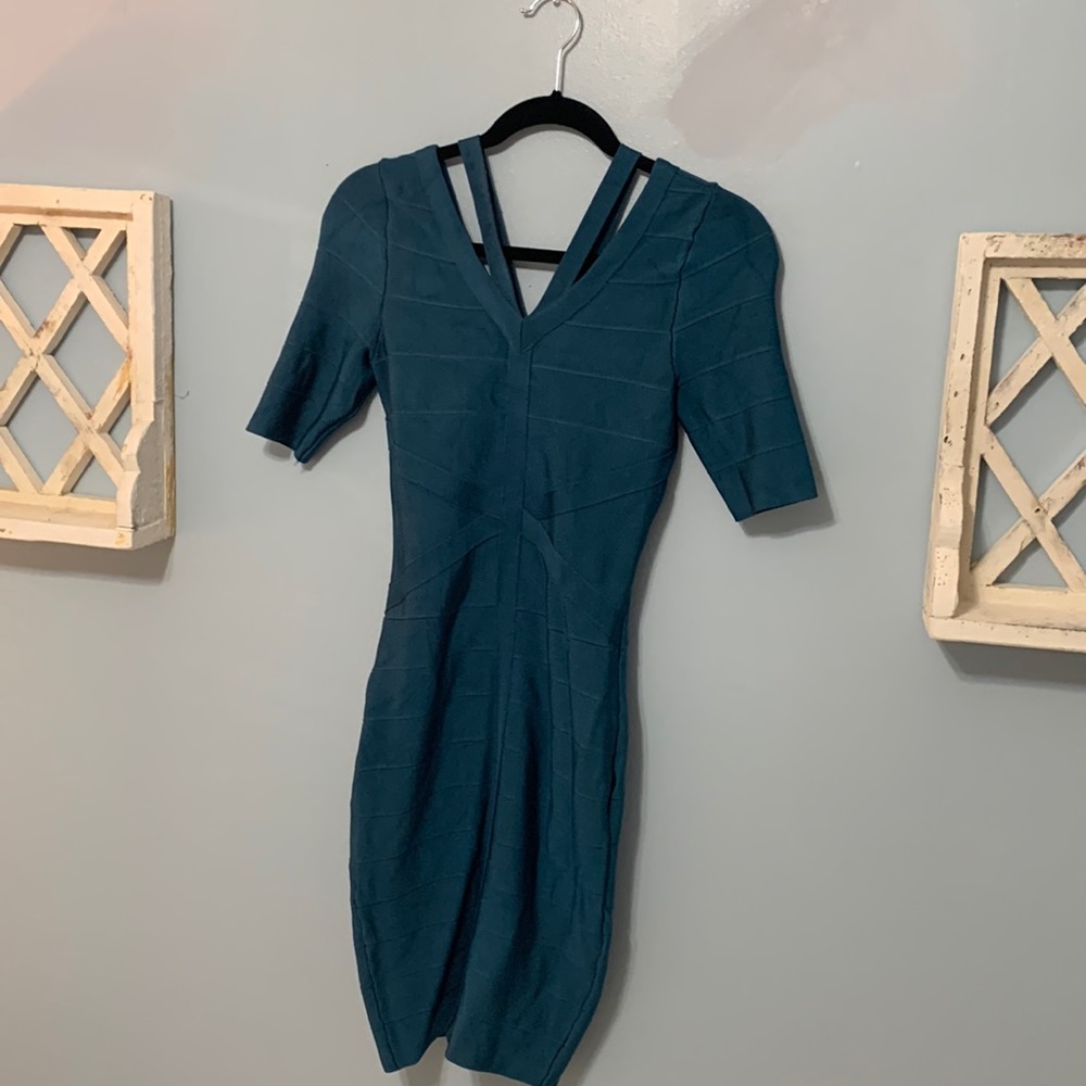 VENUS Bodycon Banded Cocktail Dress